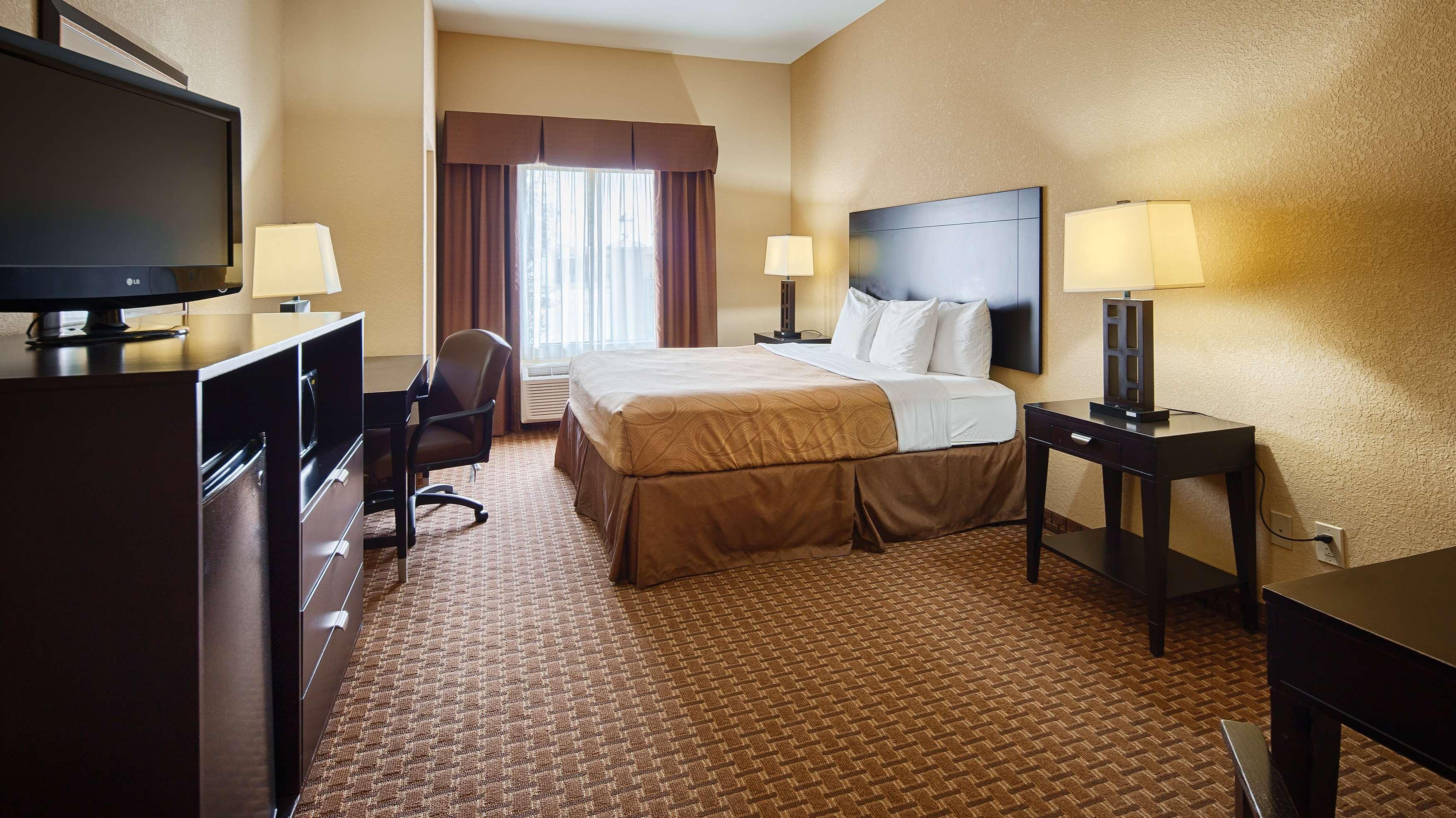 Best Western Bastrop Pines Inn Zewnętrze zdjęcie