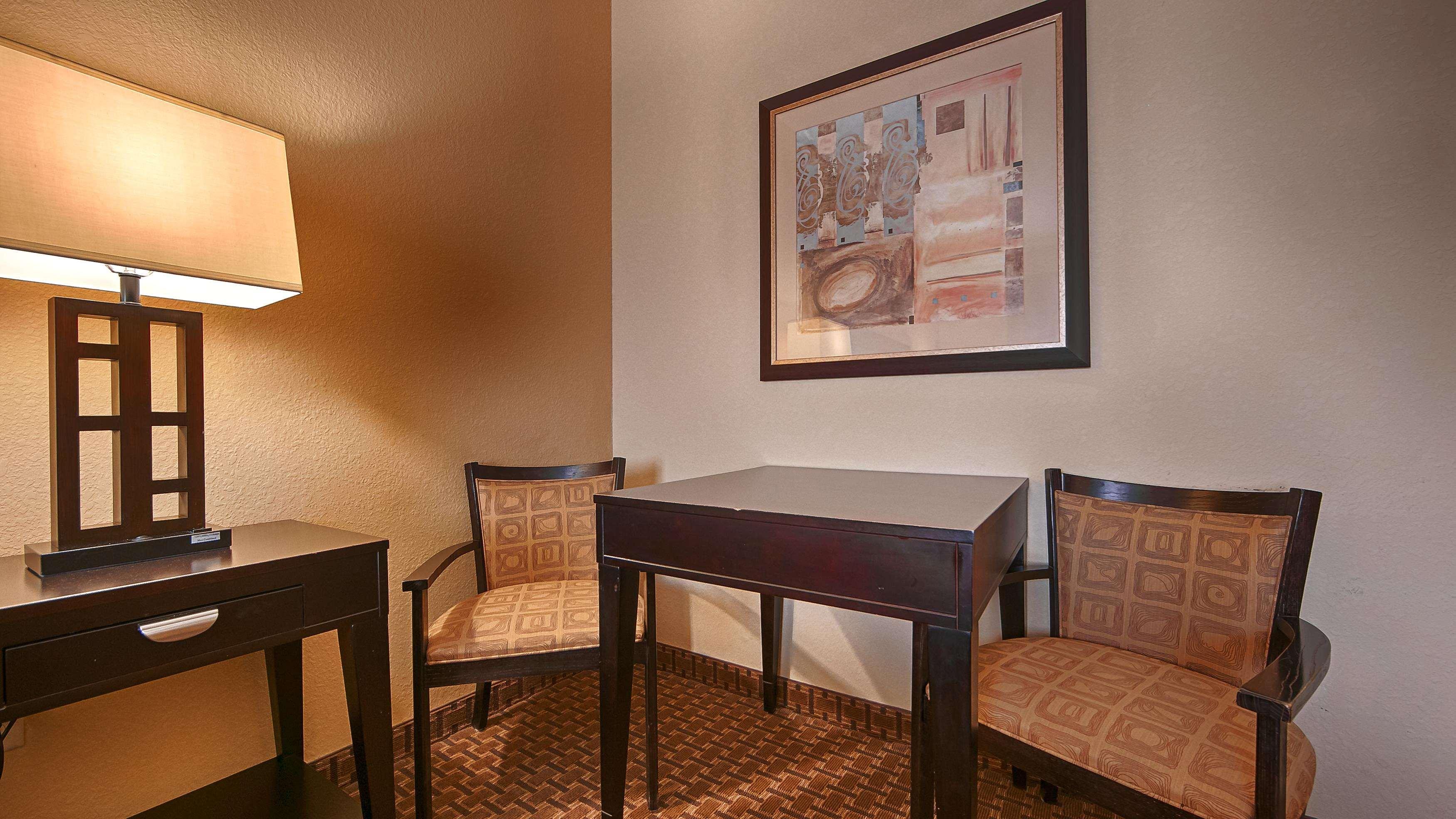 Best Western Bastrop Pines Inn Zewnętrze zdjęcie
