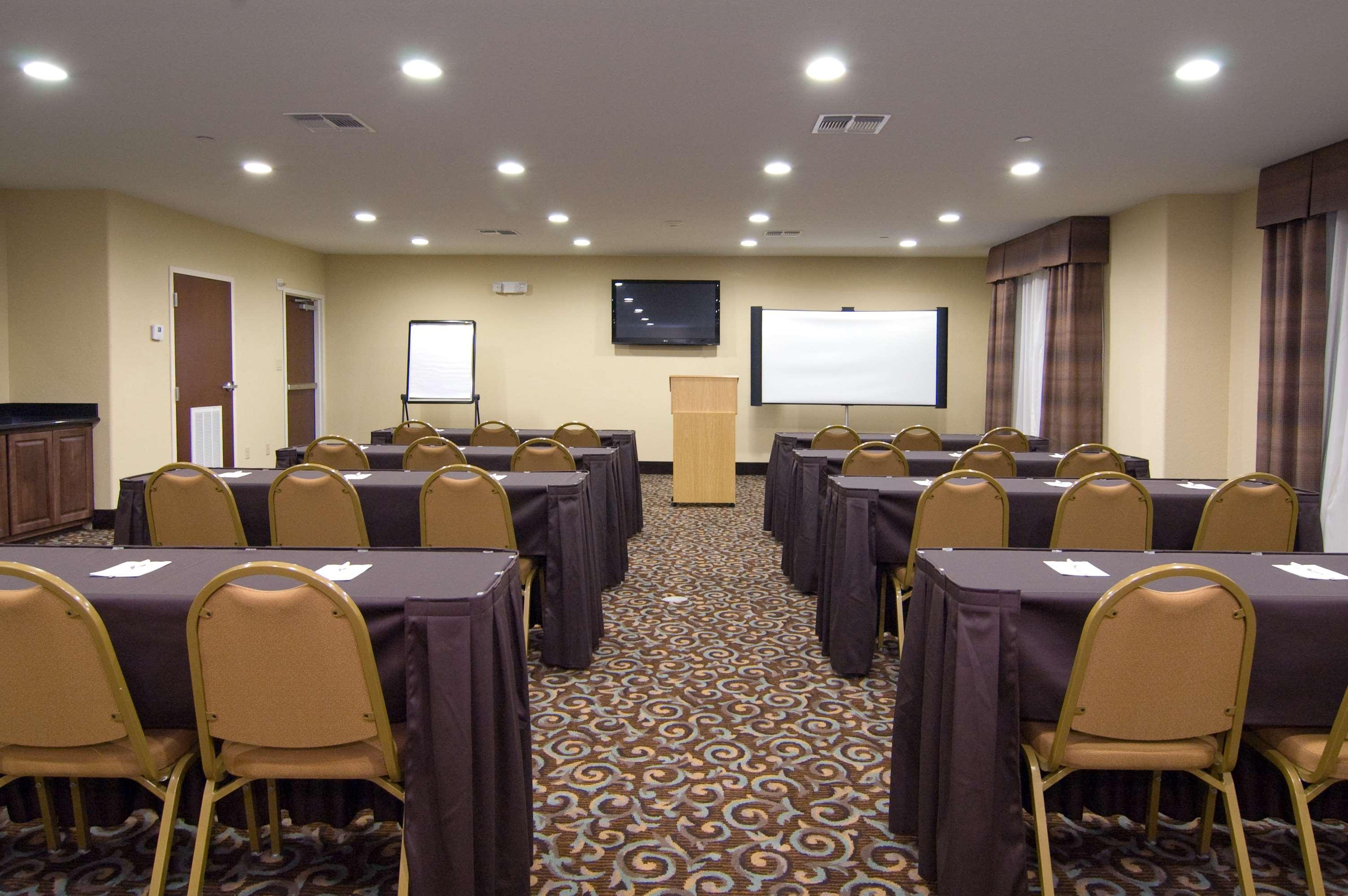 Best Western Bastrop Pines Inn Udogodnienia zdjęcie