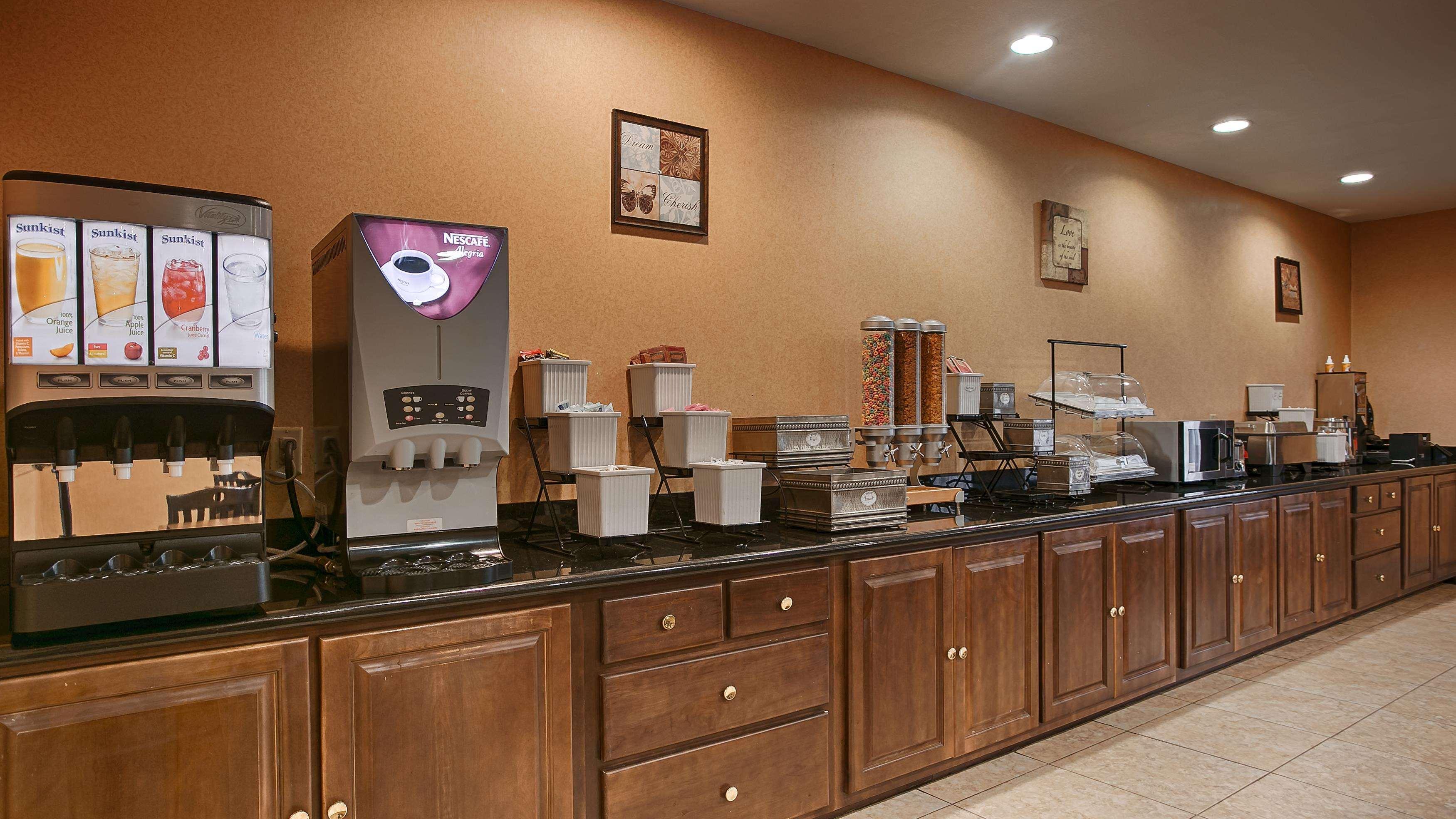 Best Western Bastrop Pines Inn Zewnętrze zdjęcie
